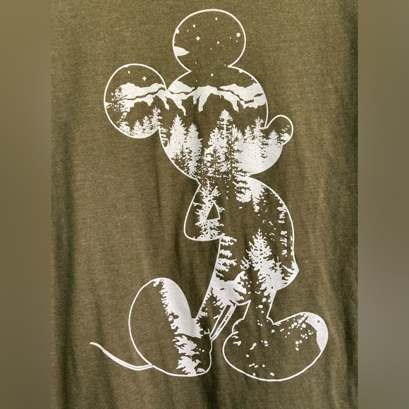 Nature Green Disney Mickey Mouse T shirt Men’s Small - Picture 2 of 4